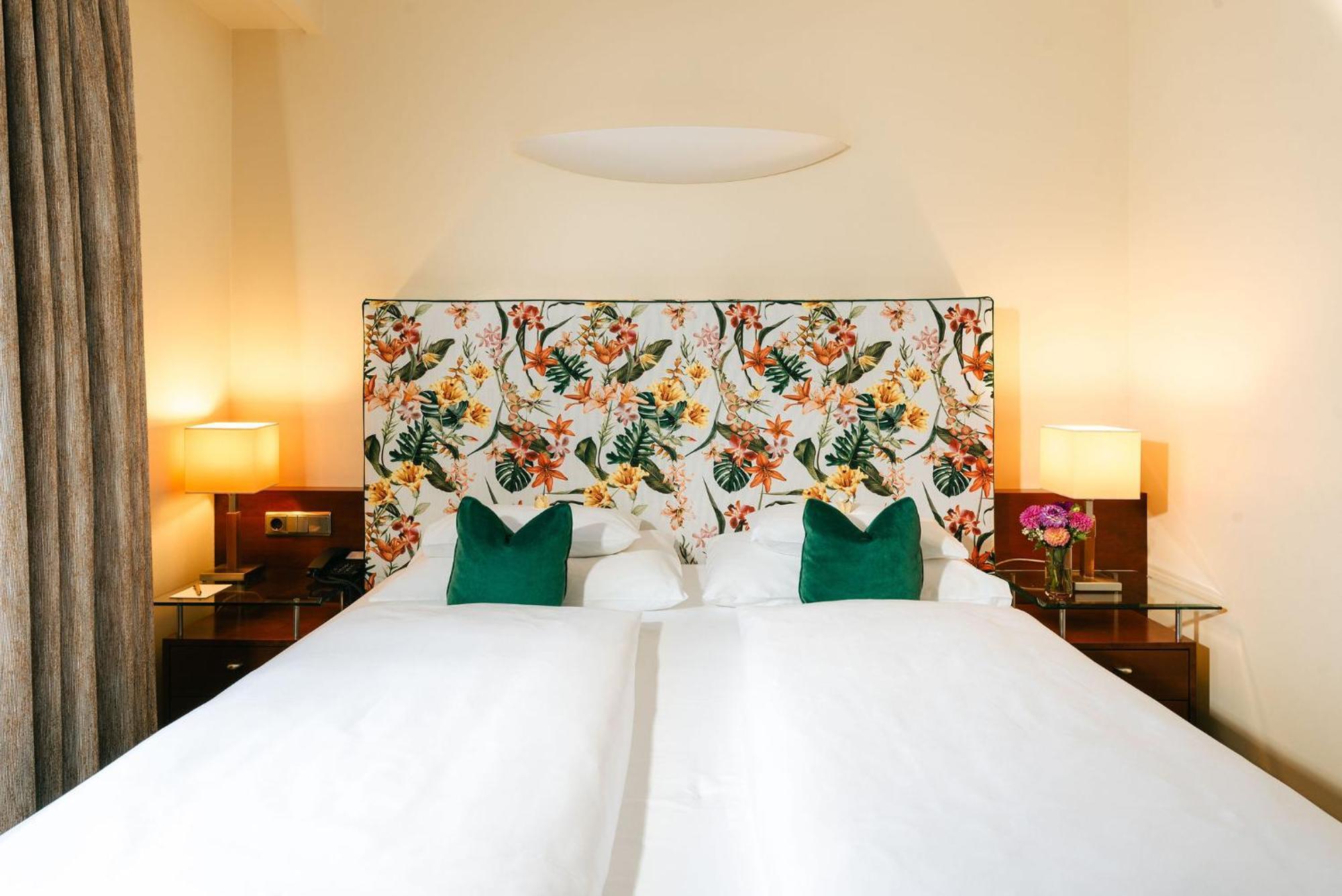 Hotel Kaiserhof Wien Ngoại thất bức ảnh