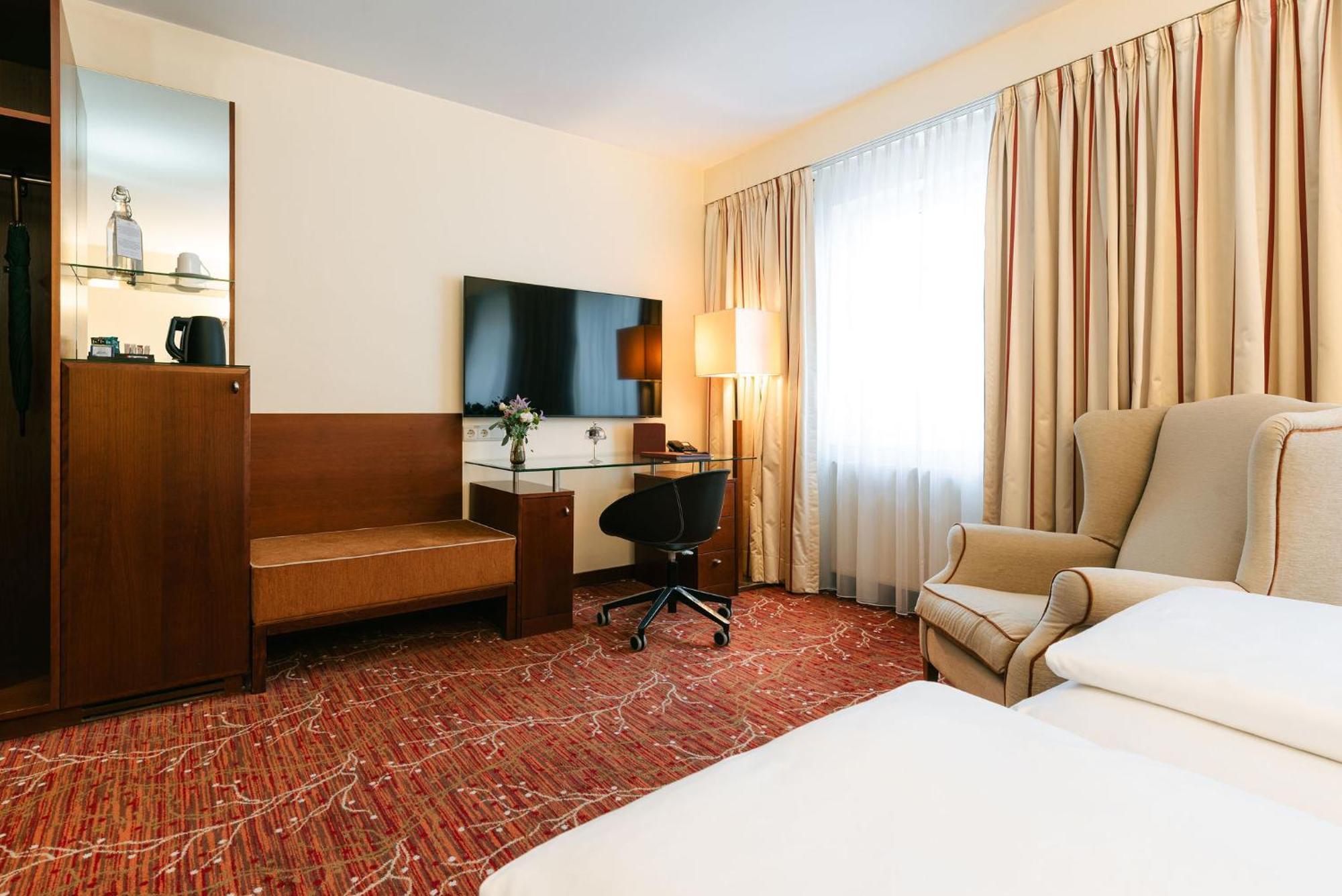 Hotel Kaiserhof Wien Phòng bức ảnh